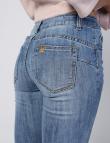 Потертые светлые джинсы от MISS BON BON