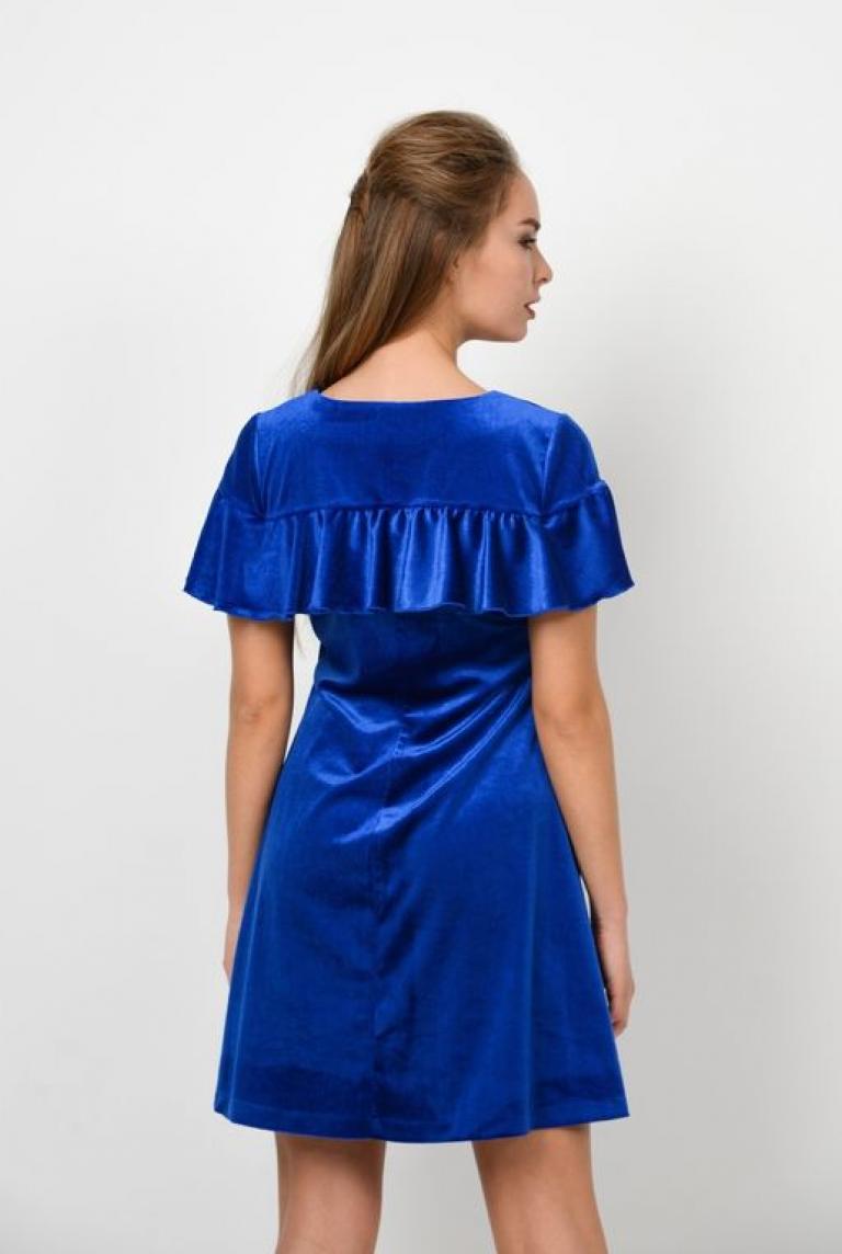 Синее платье из велюра до колен