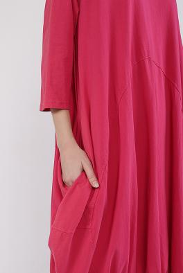 Платье Платье оверсайз от Wendy Trendy цвета фуксии с карманами