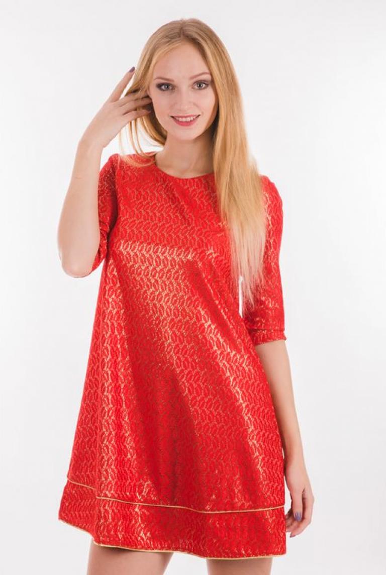 Красное платье с золотой люрексной нитью