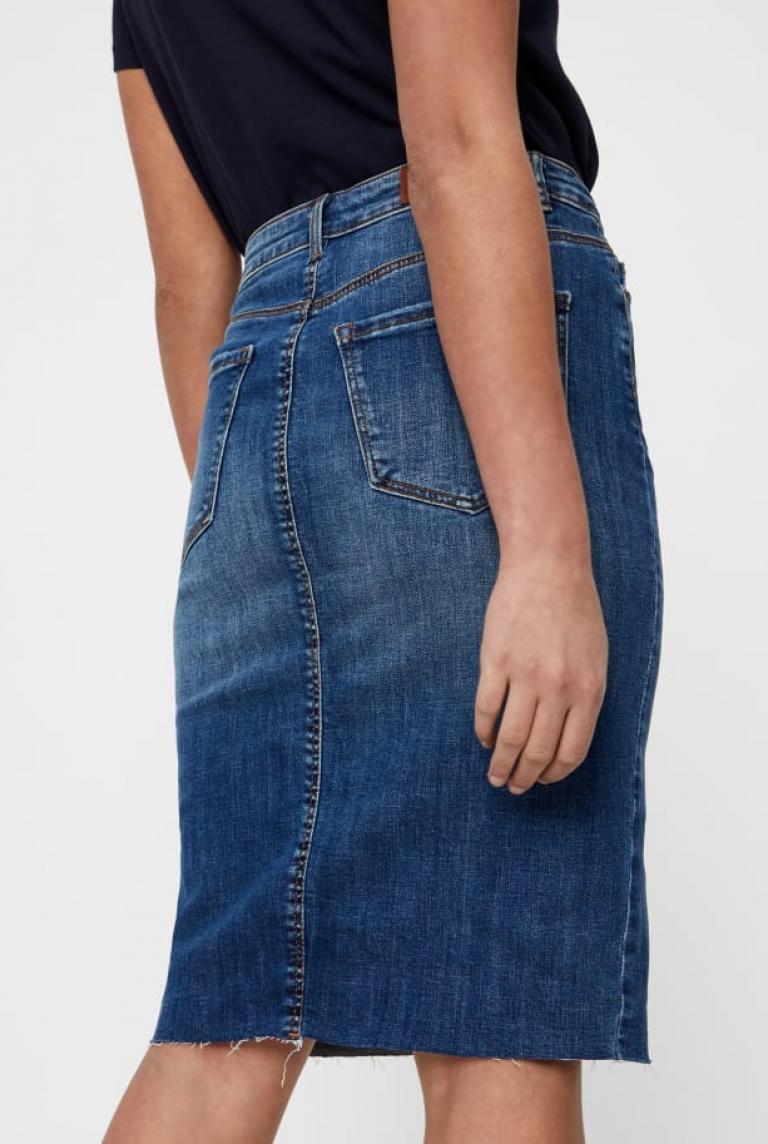 Синяя джинсовая юбка с разрезом от Vero Moda