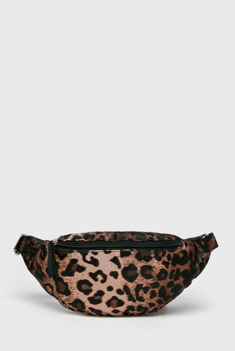 Сумка-кошелек на пояс леопардовая от Vero Moda