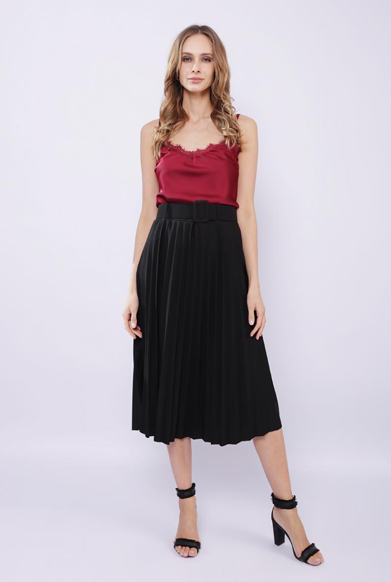 Плиссированная юбка с ремнем черного цвета от Pink Black