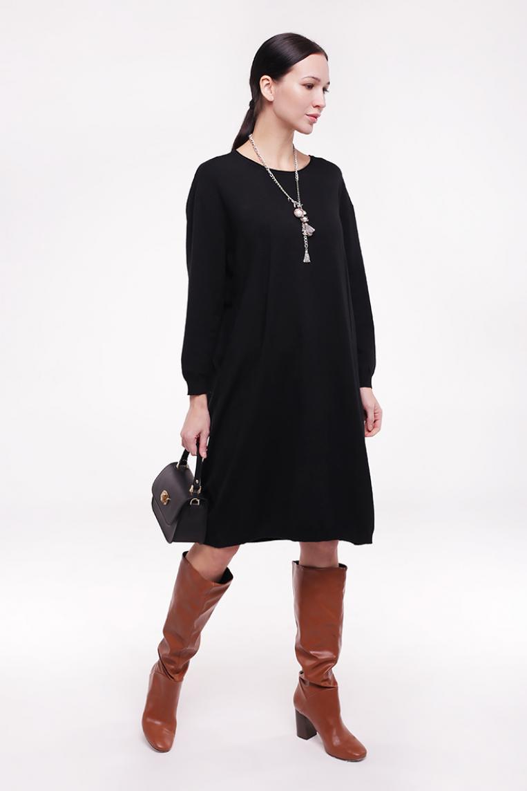 Трикотажное платье черного цвета от E-Woman
