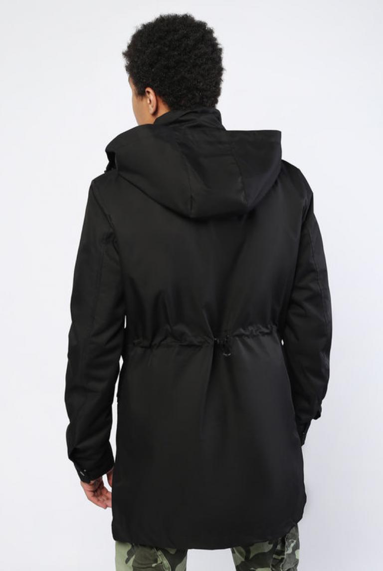 Черная куртка Just Key с высоким воротником