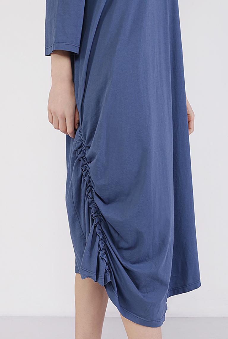 Длинное платье Wendy Trendy синего цвета