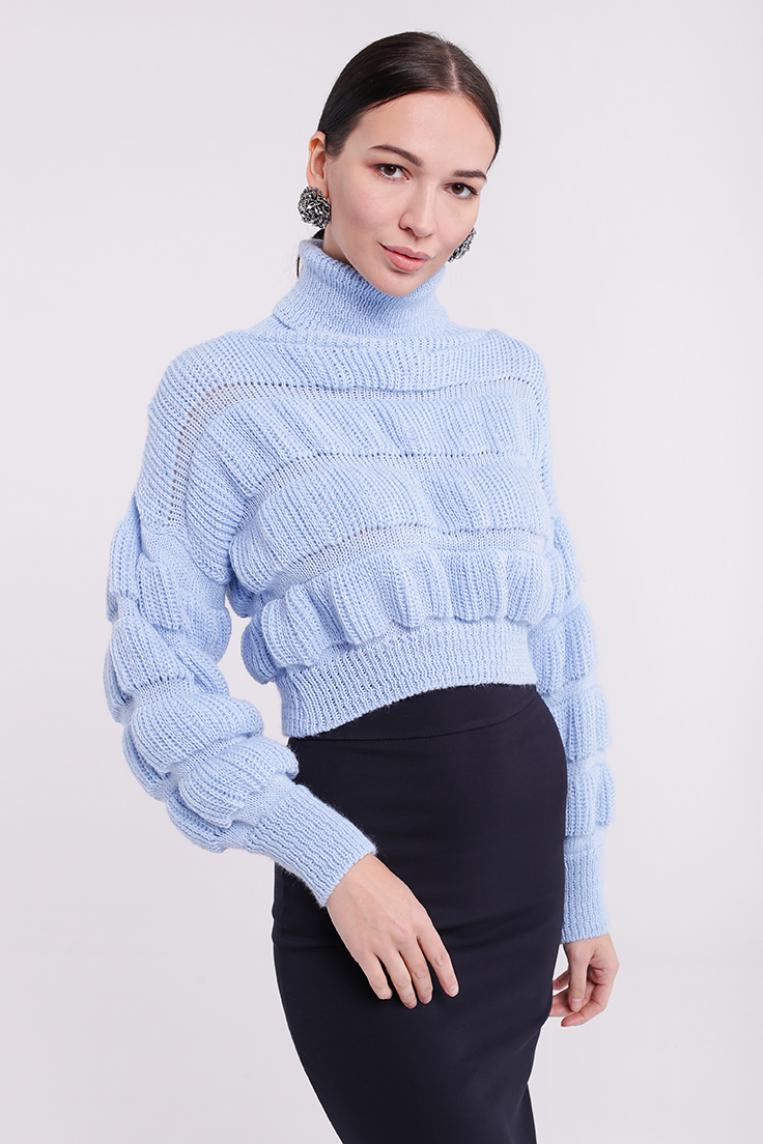 Голубой свитер с высоким горлом от FASHION
