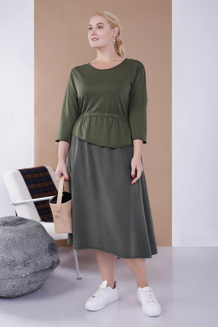 Зеленое платье от Stella Milani с карманами