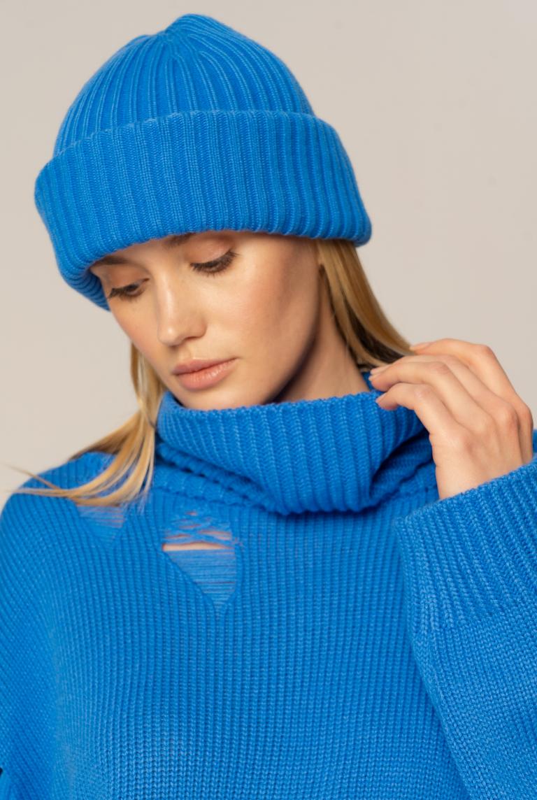 Комплект из свитера с головным убором синего цвета от ZATTANI